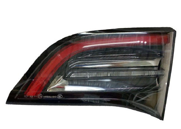 2021 Tesla Model 3 Aftermarket Parts Right LED Rear Brake Interior Light 1502089-00-B