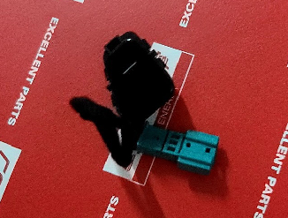 Giá tốt. Tesla cửa phía sau trái Electric Release Switch Gloss Đen 1094958-01-C trực tuyến